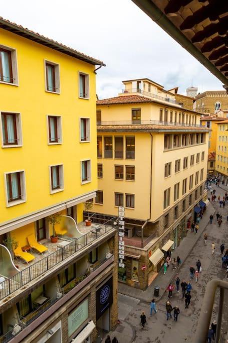 Appartamento Centralissimo - Ponte Vecchio ฟลอเรนซ์ ภายนอก รูปภาพ