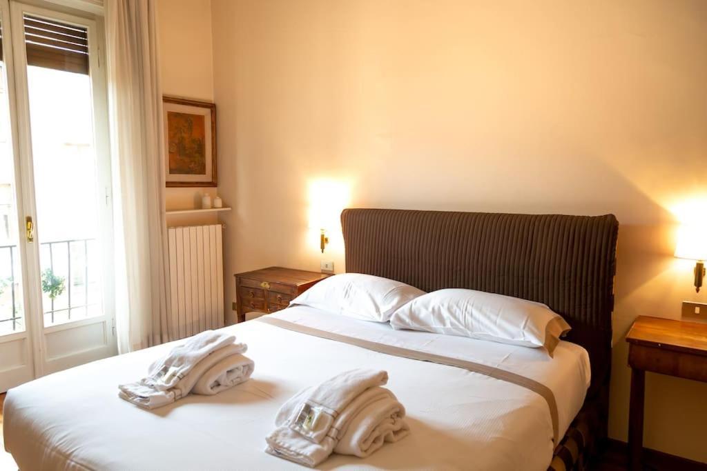 Appartamento Centralissimo - Ponte Vecchio ฟลอเรนซ์ ภายนอก รูปภาพ